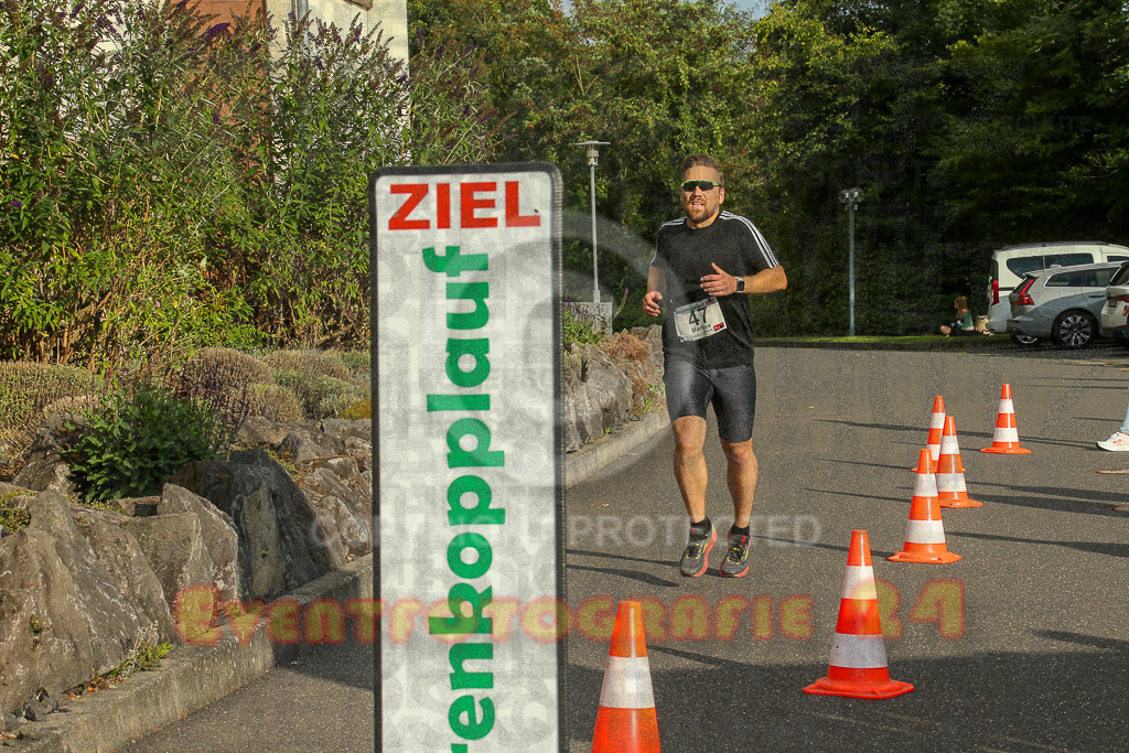 250801_1903_EX1_6997 | Sportfotografie im Rhein-Sieg Kreis, Köln, Bonn, NRW, Rheinland Pfalz, Hessen, etc. Unser Tätigkeitsfeld umfasst den Laufsport vom Volkslauf über den Marathon, Duathlon, Triathon bis zum Ultralauf wie Kölnpfad Ultra oder Schindertrail.