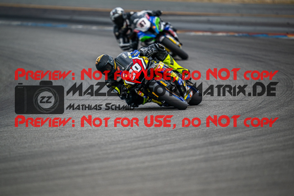MaZZes_FotoMatrix_220924_0899 | PRO SUPERSTOCK