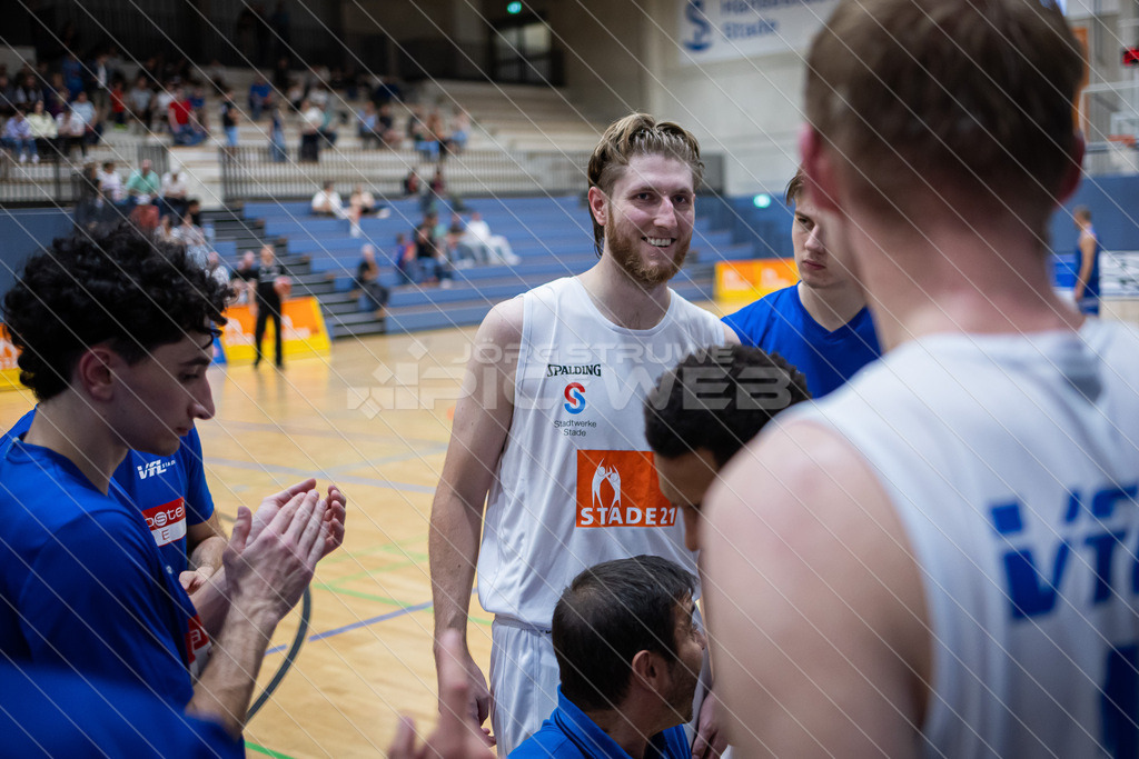 20250921_Picselweb-Fotografie_Meta_1R3_0971 | Basketball, Herren Regionalliga Nord, VfL Stade - ASC 46 Göttingen 80:62 - Realisiert mit Pictrs.com