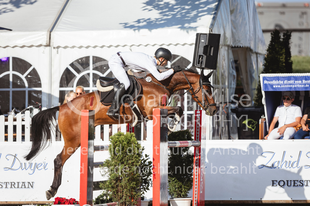 240711_BHO_M1-Spr-1-686 | Deine schönsten Turniermomente als professionelle Fotos! Entdecke hochwertige Pferdesport-Fotografie im Online-Shop. Jetzt Fotos finden & bestellen!