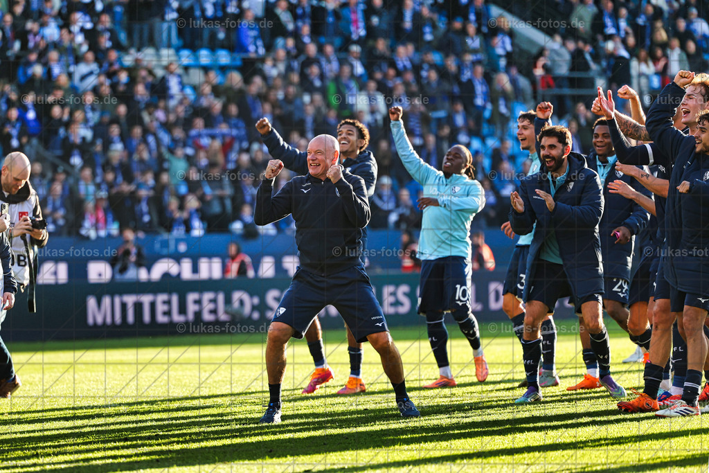 2025-11-02 Rösler Bochum - Magdeburg Foto Lukas 0541 | Luftbilder Castrop-Rauxel und Fotos vom VfL Bochum kaufen im Webshop der Bilder von Jens Lukas: lukas-fotos - Realisiert mit Pictrs.com