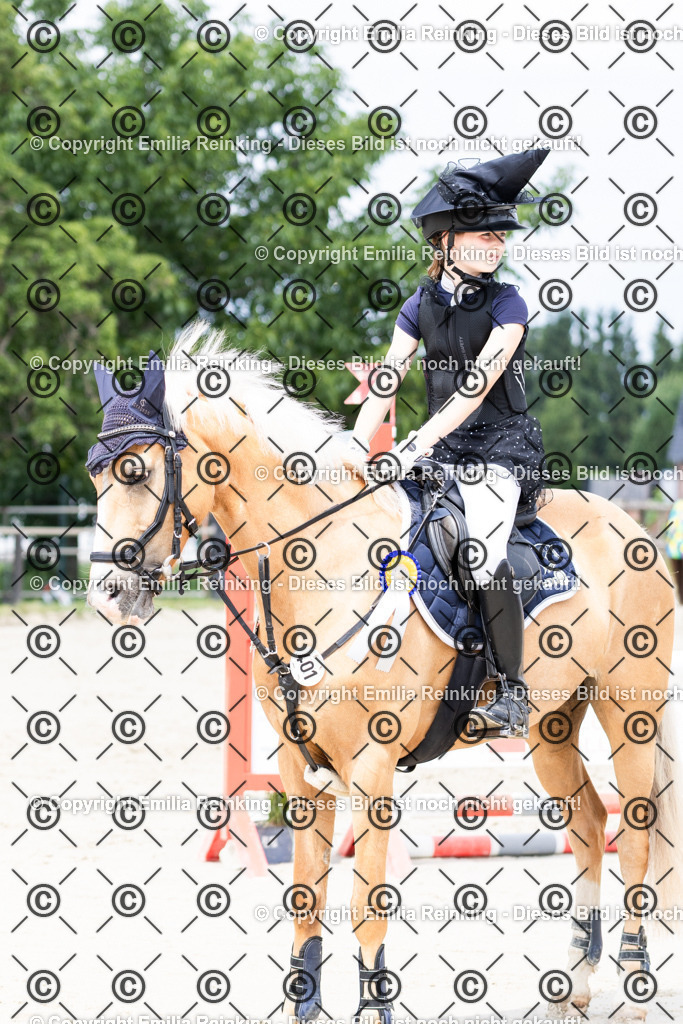 CL5A7500 | Emilia Reinking Fotografie - Realisiert mit Pictrs.com