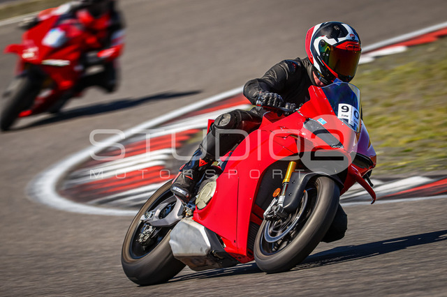 0090-260526NBR-025_90 | Deine Full-Service-Agentur für ✔️Videoproduktionen und ✔️Motorsportfotografie Jetzt Angebot anfragen!