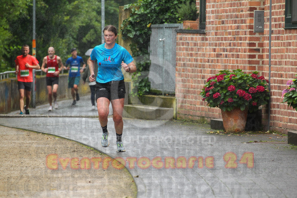 240622_1142_EV4_1504 | Sportfotografie im Rhein-Sieg Kreis, Köln, Bonn, NRW, Rheinland Pfalz, Hessen, etc. Unser Tätigkeitsfeld umfasst den Laufsport vom Volkslauf über den Marathon, Duathlon, Triathon bis zum Ultralauf wie Kölnpfad Ultra oder Schindertrail.