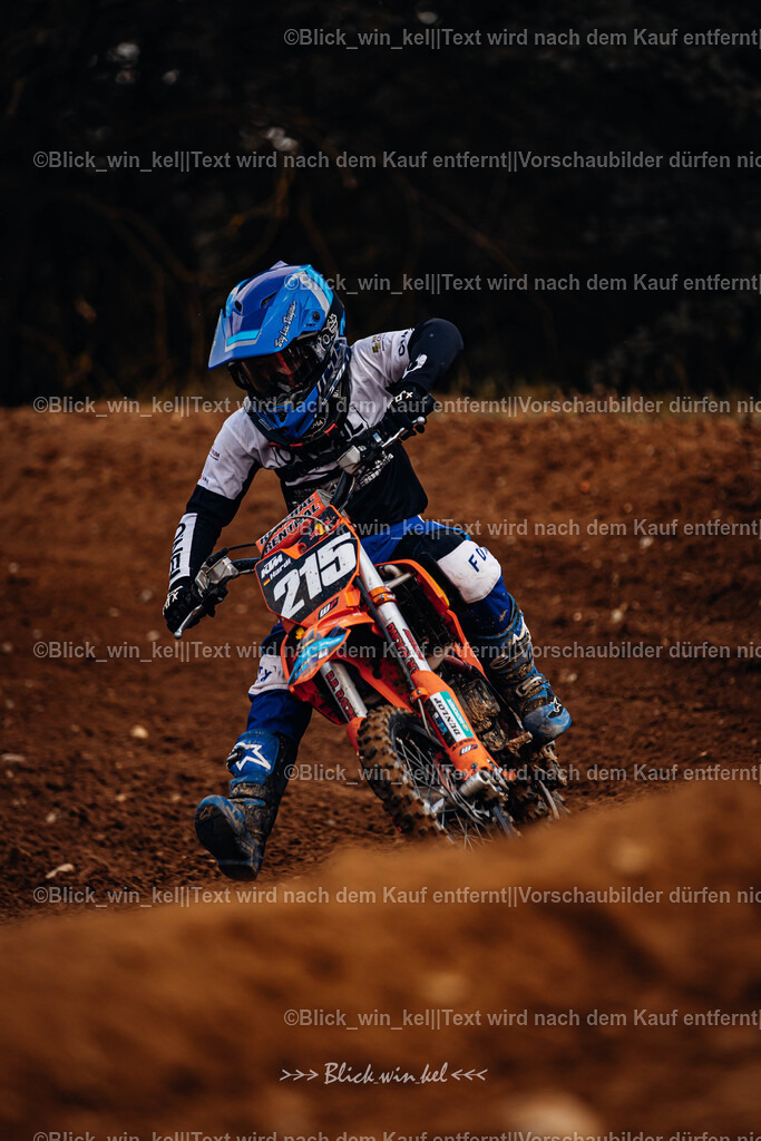 E68A1695 | blick_win_kel