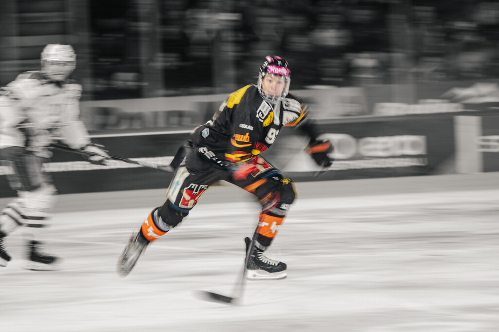 SCB vs. EVZ | sc-bern - Realisiert mit Pictrs.com