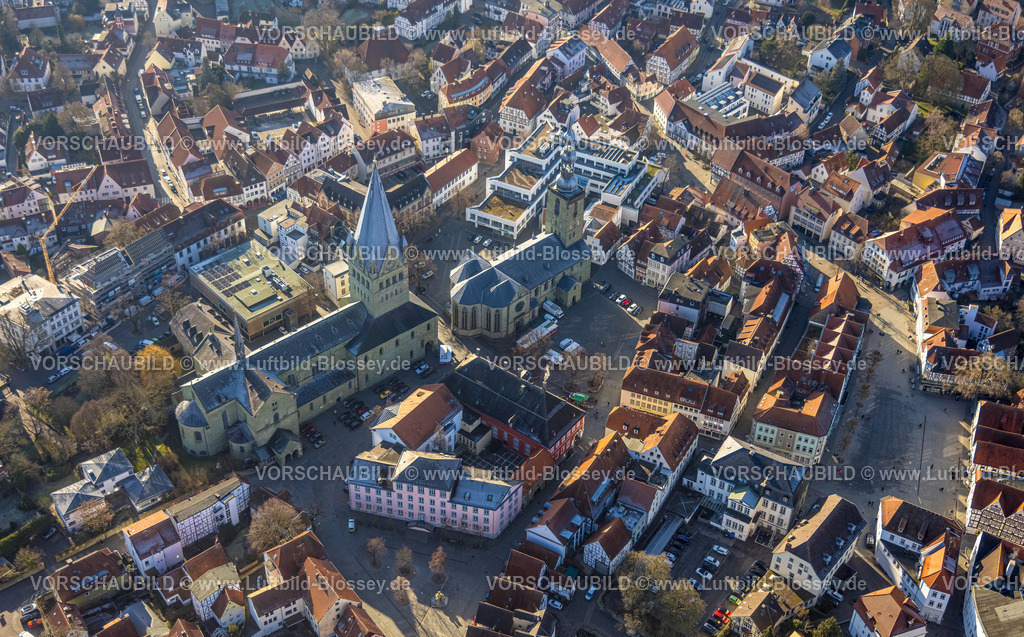 Soest260104060 | Luftbild, Stadt Zentrum und Altstadt Ansicht mit Sankt-Patrokli-Dom und Sankt Petri Kirche, Soest, Südwestfalen, Nordrhein-Westfalen, Deutschland
