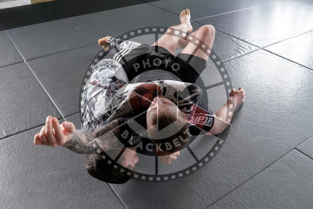 20240413PBB6308 | Fighters compete during the Grapplethon 24hours of rolling for a reason in Hamburg, Germany, on April 13, 2024.