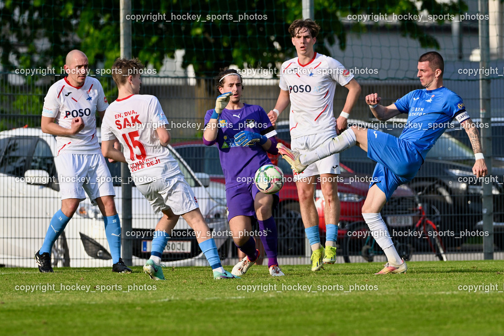 SAK Klagenfurt vs. SVG Bleiburg | #6 Nikola Tolimir SVG Bleiburg, #15 Marvin Maier, SVG Bleiburg, #1 Alexander Manfred Hautz SVG Bleiburg, #4 Raphael Huber SVG Bleiburg, #24 Zoran Vukovic SAK, SAK Klagenfurt vs. SVG Bleiburg, SAK Klagenfurt vs. SVG Bleiburg am 11.05.2024 in Klagenfurt (Sportpark Welzenegg), Austria, (Photo by Bernd Stefan)