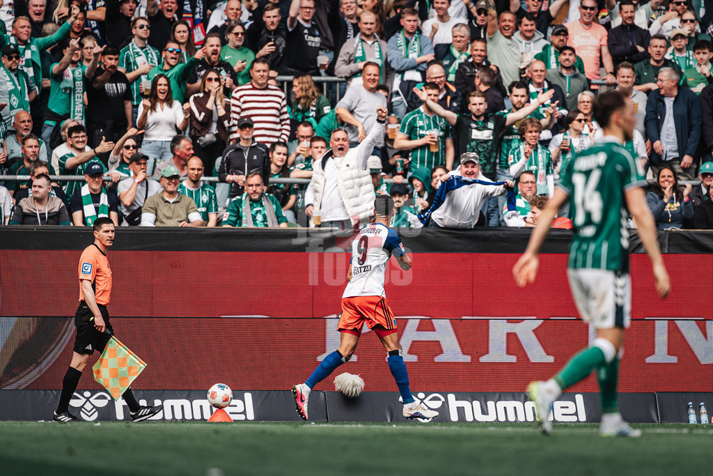 Fußball | Männer | Saison 2025/2026 | 1. Fußball-Bundesliga | 30. Spieltag | SV Werder Bremen vs. Hamburger SV | 18.04.2026 | Torjubel Robert Glatzel (#9, HSV)