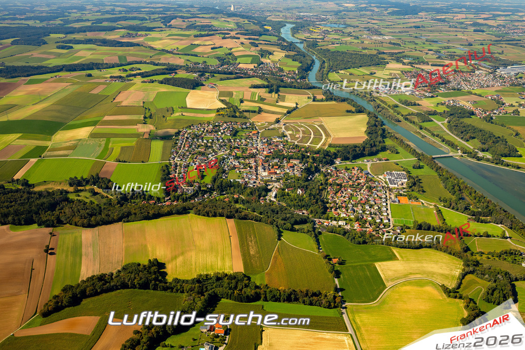 Das Luftbild zeigt : Teisbach Dingolfing - Die Luftaufnahme wurde 2023 vom UL-Flugzeug aus erstellt ( keine Drohne ) - Hochauflösende Luftaufnahme - Für grossformatige Ausdrucke geeignet. Die Geschenkidee !Mit Lizenz und Bildrechte bestellbar