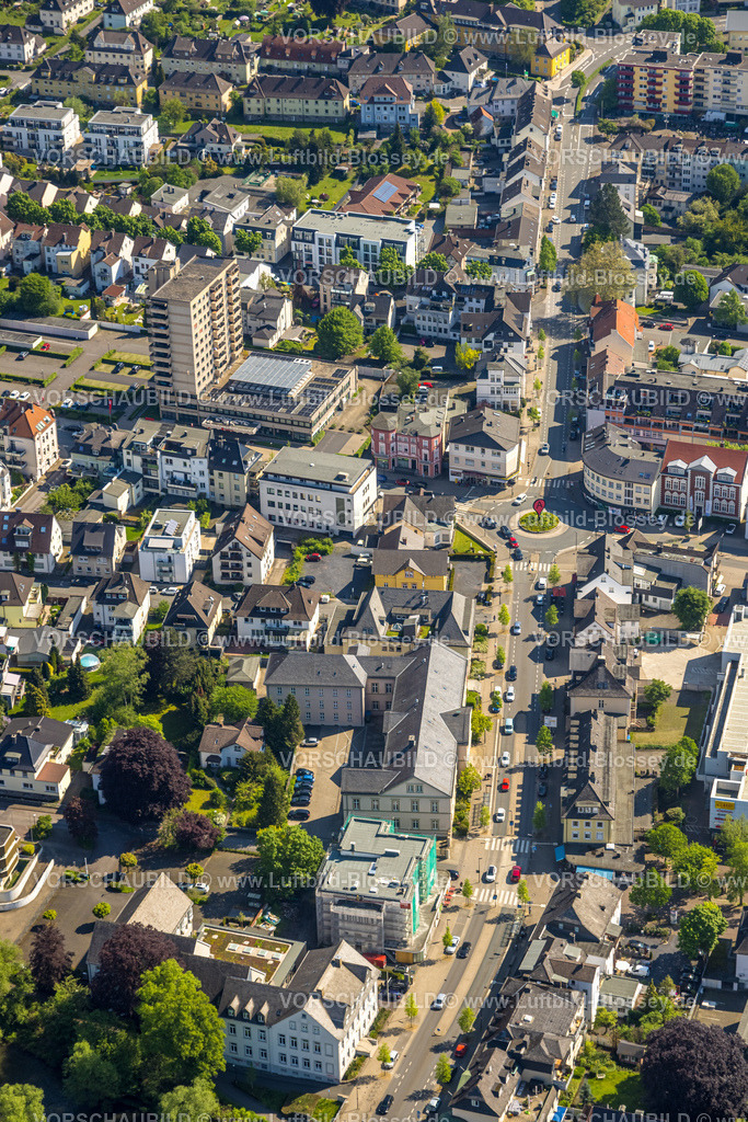 Arnsberg230500546 | Luftbild, City, Rumbecker Straße Brückenplatz, Sparkasse Hochhaus, Landgericht, Arnsberg, Sauerland, Nordrhein-Westfalen, Deutschland