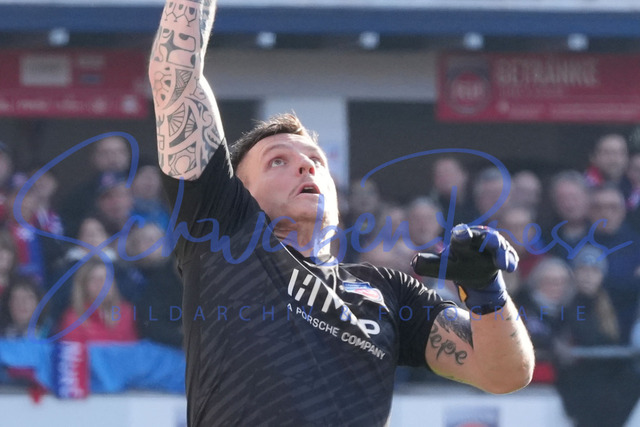 240224Ho1083 | Kevin Mueller (FC Heidenheim) - FC Heidenheim - Eintracht Frankfurt
Fussball Bundesliga, Saison 2023_24, 24. Spieltag, FC Heidenheim-Eintracht Frankfurt 
Deutschland, Heidenheim, Voith Arena, 02.03.2024

(DFL DFB REGULATIONS PROHIBIT ANY USE OF PHOTOGRAPHS as IAMGE SEQUENCES and or QUASI-VIDEO).

