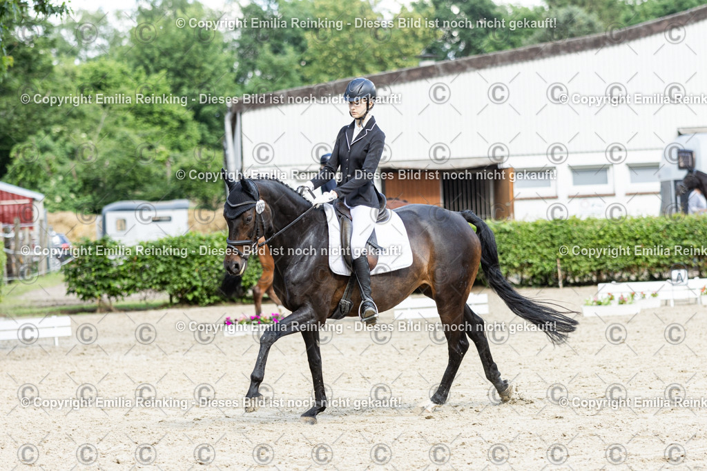 CL5A6126 | Emilia Reinking Fotografie - Realisiert mit Pictrs.com