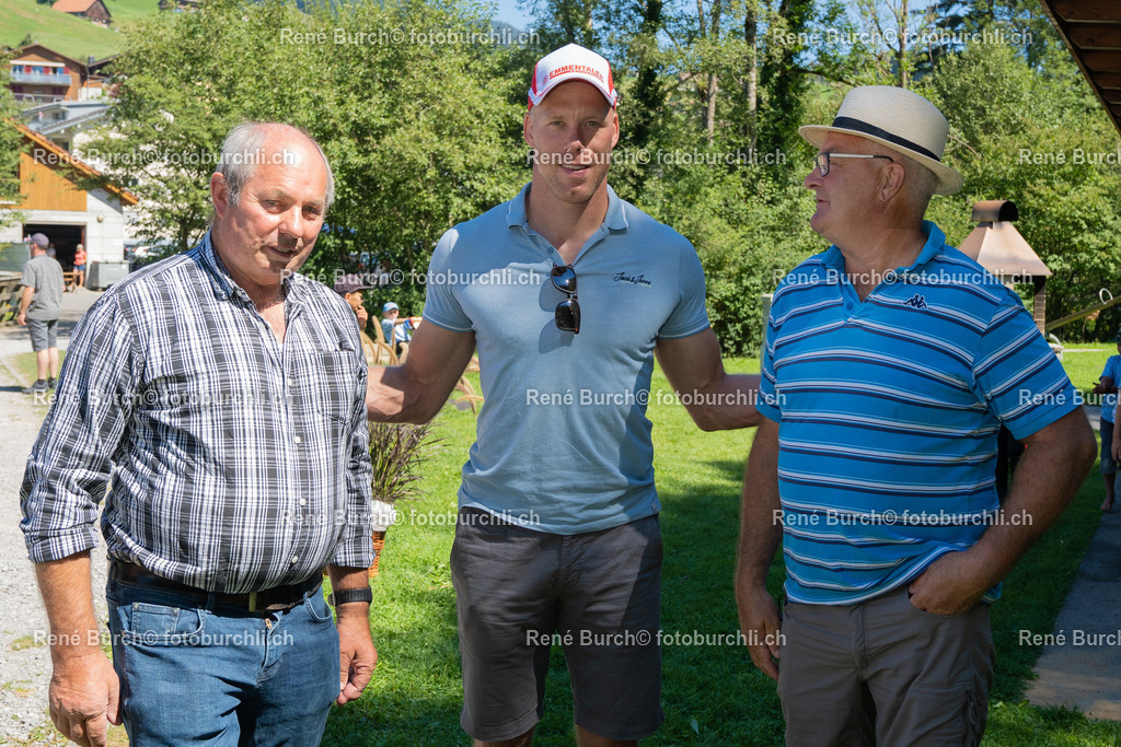 DSC08035-2 | René Burch leidenschaftlicher Fotograf aus Kerns in Obwalden.  Hier finden sie Sport, Landschaft und Natur Fotografie.
 - Realisiert mit Pictrs.com