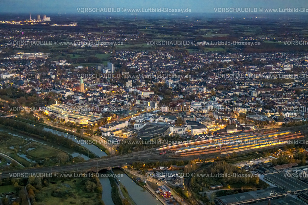 Hamm231103699Nacht | Luftbild, Nachtaufnahme, Hauptbahnhof Hbf und City mit Allee Center und Fernsicht, Mitte, Hamm, Ruhrgebiet, Nordrhein-Westfalen, Deutschland