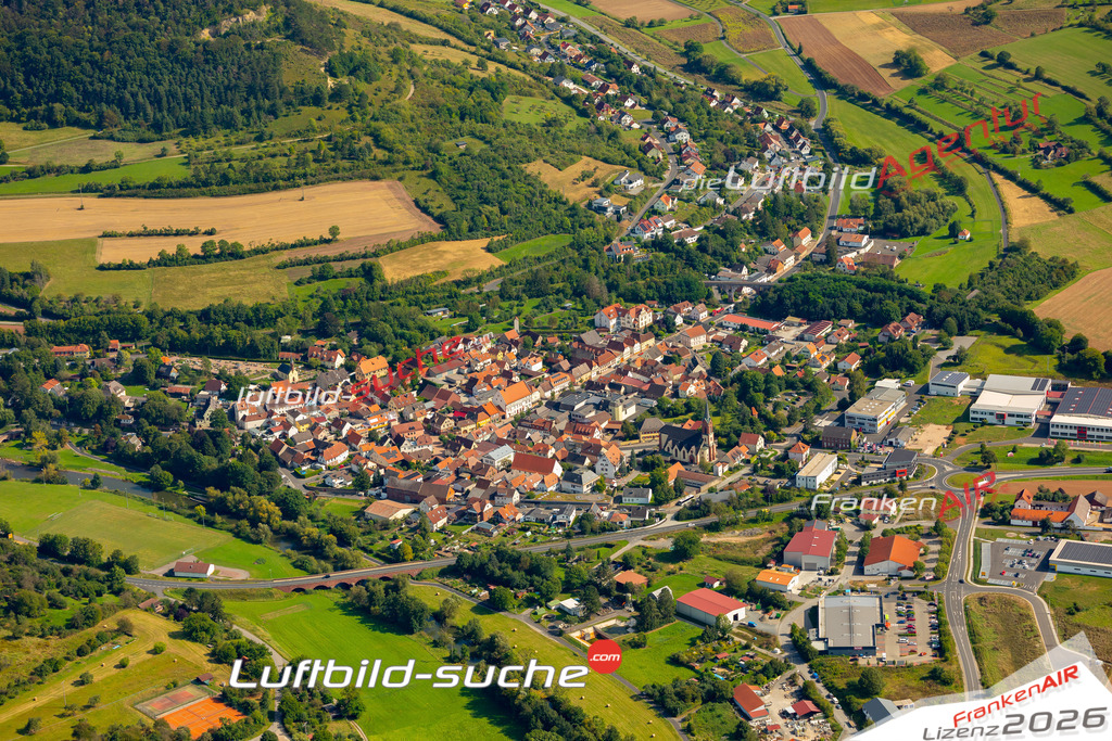 Das Luftbild zeigt :  Euerdorf - Die Luftaufnahme wurde 2024 vom UL-Flugzeug aus erstellt ( keine Drohne ) - Hochauflösende Luftaufnahme - Für grossformatige Ausdrucke geeignet. Die Geschenkidee !Mit Lizenz und Bildrechte bestellbar