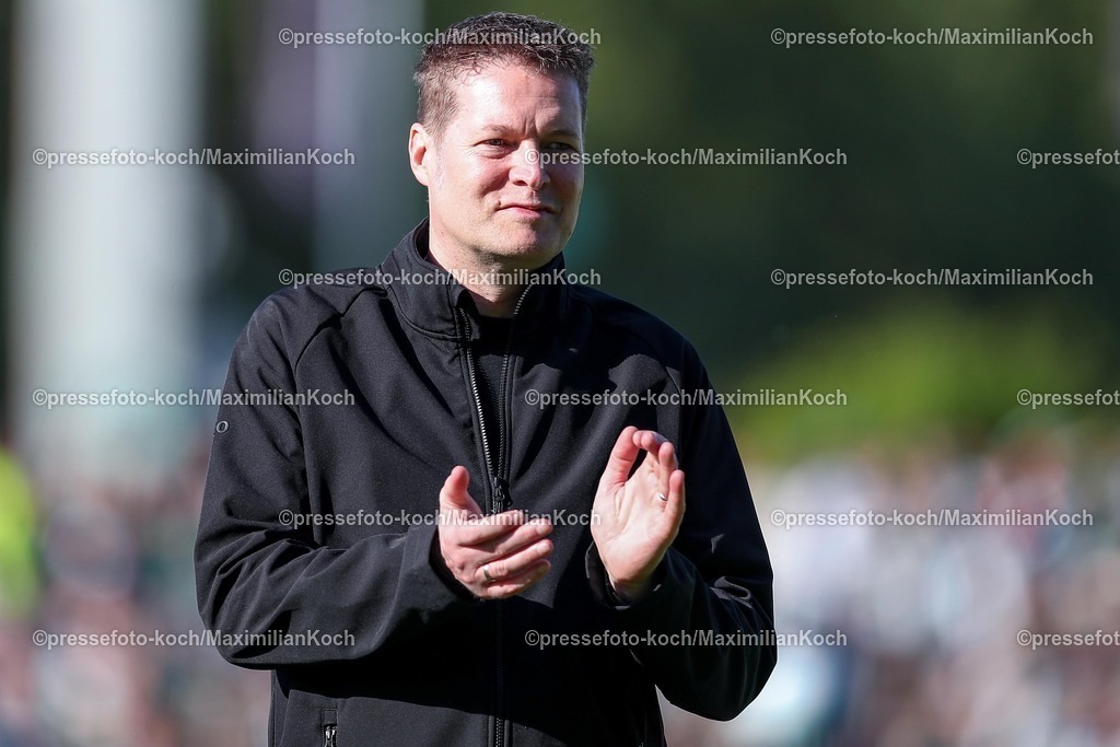 SCP09052502150 | 09.05.2025, Fußball, Preußen Münster - Hertha BSC, 2. Fußball Bundesliga, 33. Spieltag, Preußenstadion, Saison 2024 2025: Burkhard Brüx (Präsidium Preussen Muenster)DFB regulations prohibit any use of photographs as image sequences and or quasi-video.