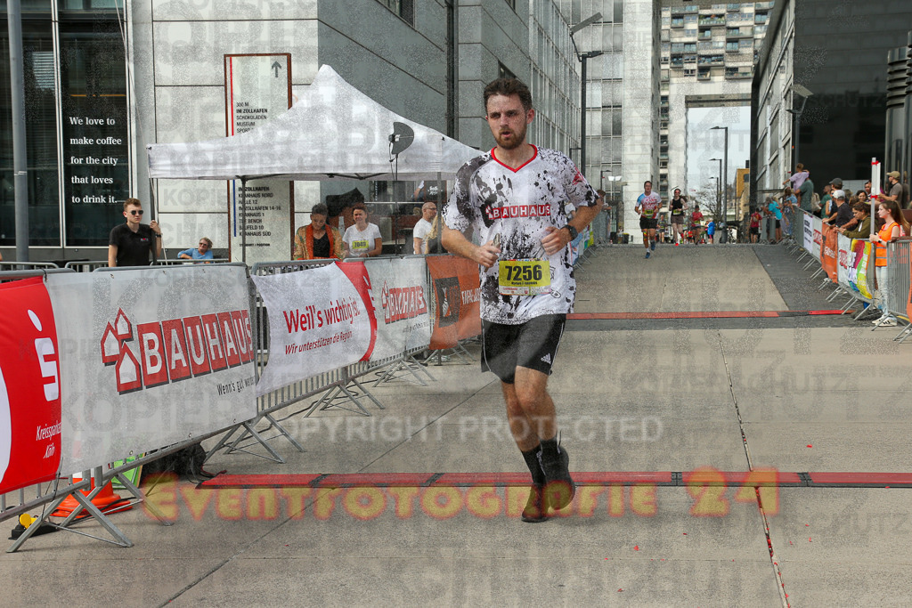 250920_1522_EX1_9097 | Sportfotografie im Rhein-Sieg Kreis, Köln, Bonn, NRW, Rheinland Pfalz, Hessen, etc. Unser Tätigkeitsfeld umfasst den Laufsport vom Volkslauf über den Marathon, Duathlon, Triathon bis zum Ultralauf wie Kölnpfad Ultra oder Schindertrail.
