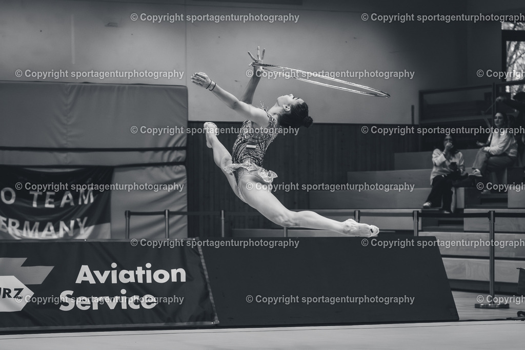 85A_9147 | HUN Elena Vukmir Gymnastik International 2026 in der Sporthalle Schmiden in Fellbach (Deutschland).Foto: Klaus Gruber / sportagenturphotography - Realisiert mit Pictrs.com