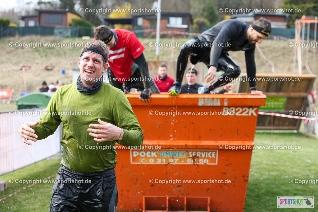 LUR_2427 | Rund um das Thema Sport-Event-Fotografie & individuelle Teilnehmerfotos. Jeder Teilnehmer wird fotografiert.