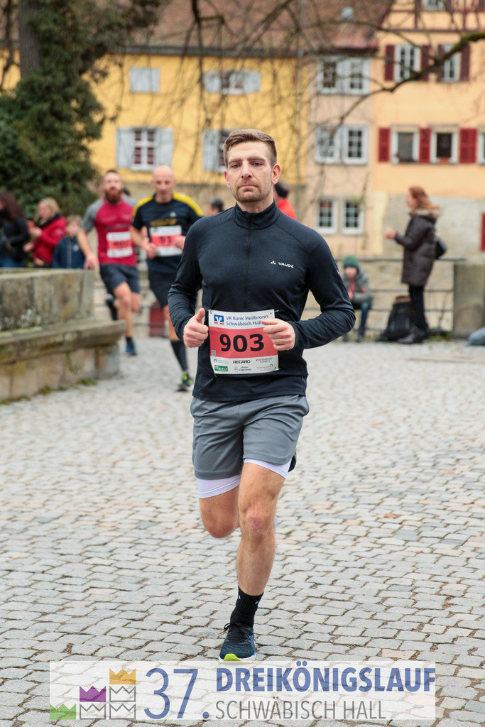 VR Bank Hauptlauf 10000m | 3 Koenigslauf 2023 - Realisiert mit Pictrs.com