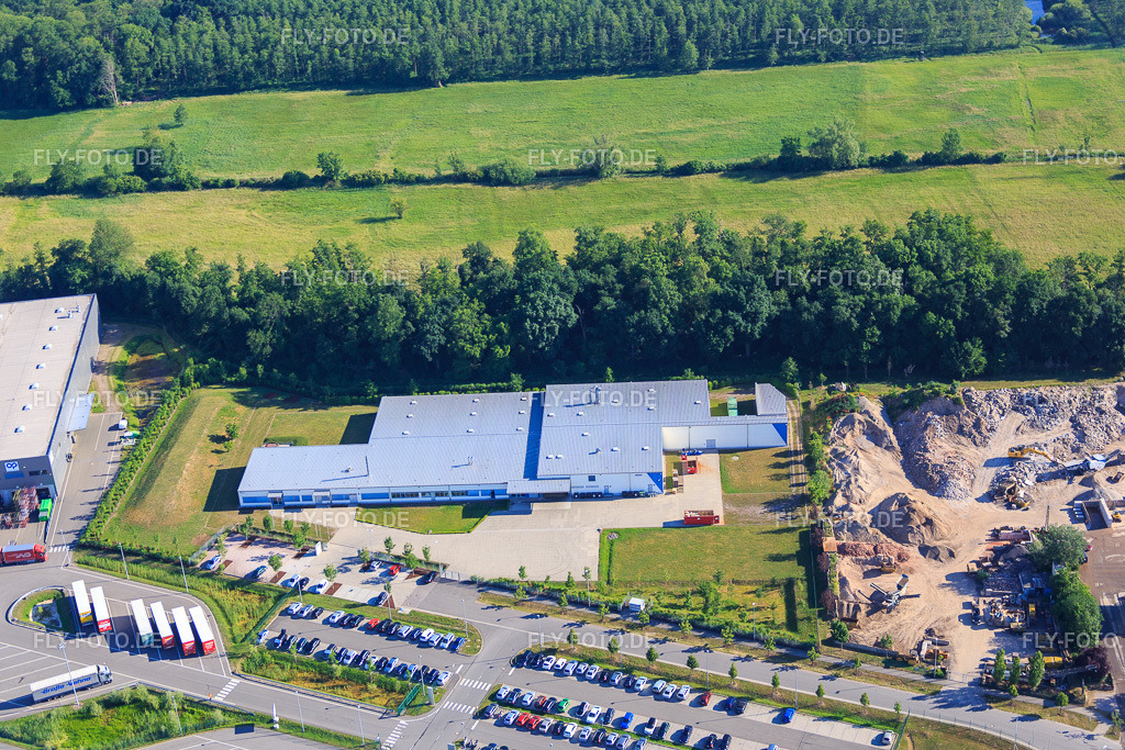 Gewerbegebiet Horst, Alfa Aesar GmbH https://www.thermofisher.com/ | Luftbild: Gewerbegebiet Horst, Alfa Aesar GmbH https://www.thermofisher.com/ im Ortsteil Minderslachen in Kandel im Bundesland Rheinland-Pfalz in Deutschland. Foto: IMG_080136.jpg vom 05.06.2015 durch Werner Riehm/FLY-FOTO.de - Realisiert mit Pictrs.com