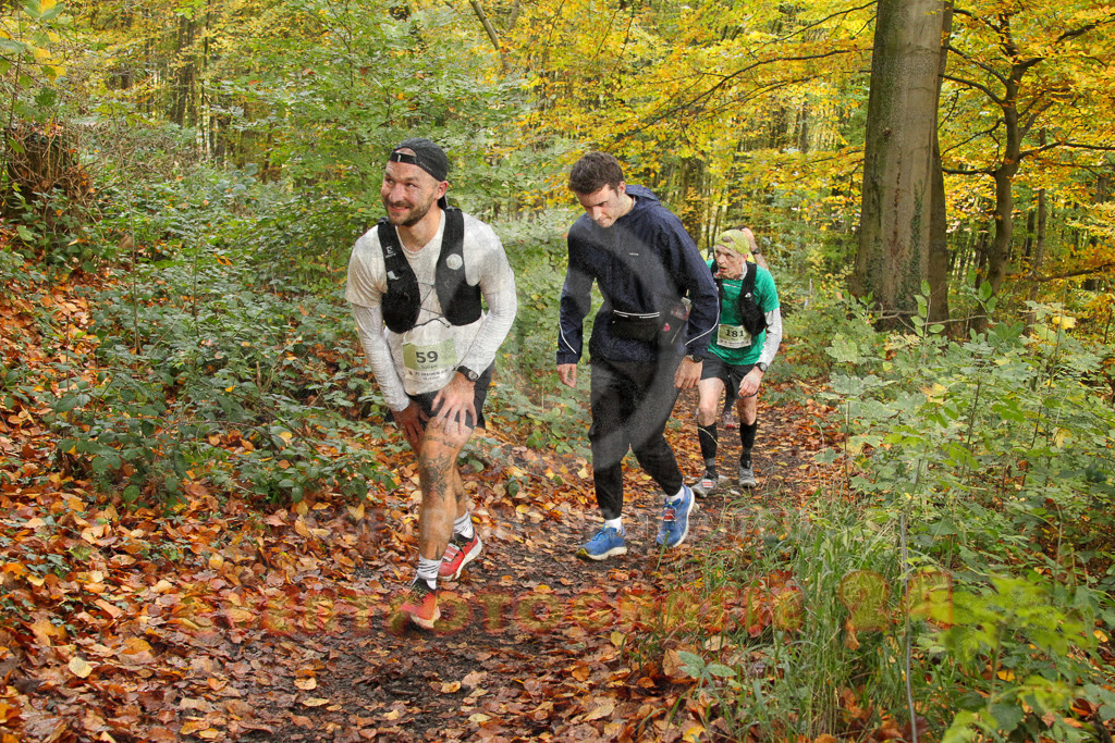 251026_1249_EV4_5876 | Sportfotografie im Rhein-Sieg Kreis, Köln, Bonn, NRW, Rheinland Pfalz, Hessen, etc. Unser Tätigkeitsfeld umfasst den Laufsport vom Volkslauf über den Marathon, Duathlon, Triathon bis zum Ultralauf wie Kölnpfad Ultra oder Schindertrail.