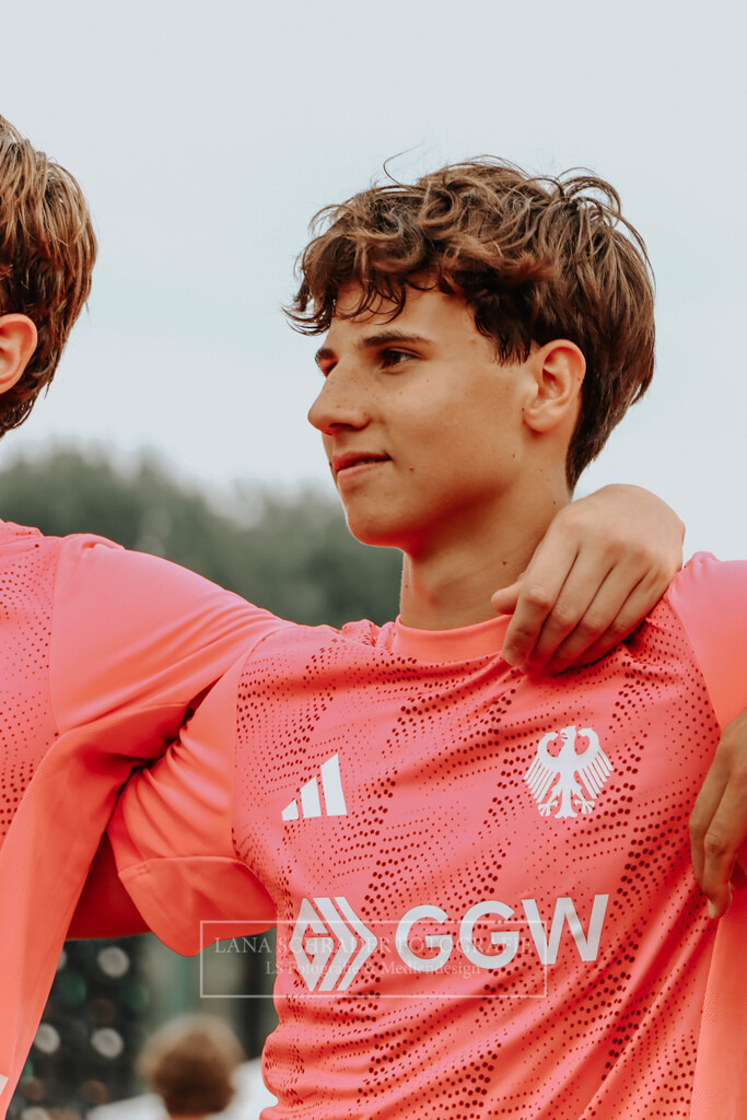 EM_MU18_F_GER-FRA_Lille_bearbeitet (414 von 433) | lanaschraderfotografie - Realisiert mit Pictrs.com