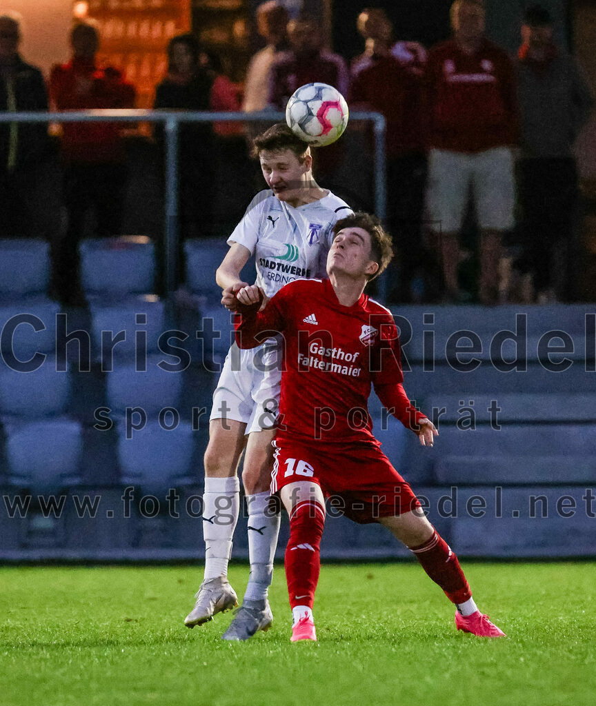 2023-08-01_054_FC_Finsing_gegen_SpVgg_Altenerding | Finsing, Deutschland, 01.08.2023:
Fußball, TOTO Pokal 2023 / 2024, 1. Spieltag, FC Finsing gegen SpVgg Altenerding, Endergebnis: 0:5

Luca Kleiner (FC Finsing, #16)

Foto: Christian Riedel / fotografie-riedel.net