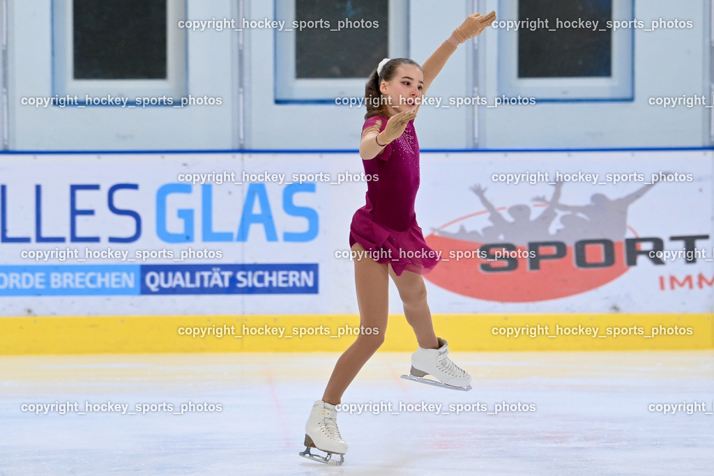 Ossiachersee Pirouette ESC Steindorf 31.3.2024 | Ossiachersee Pirouette ESC Steindorf 31.3.2024, Ossiachersee Pirouette ESC Steindorf am 31.03.2024 in Steindorf (Ossiachersee Halle), Austria, (Photo by Bernd Stefan)