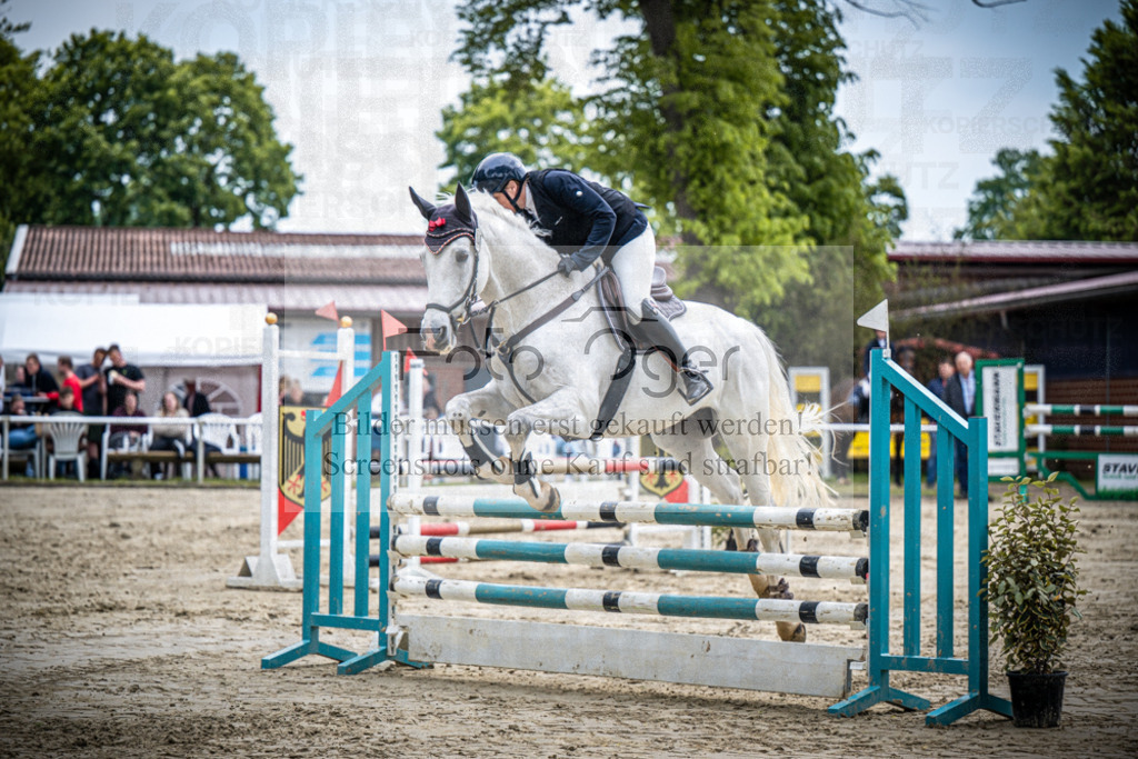 DOS_1155 | Reitturnier Venne - Realisiert mit Pictrs.com