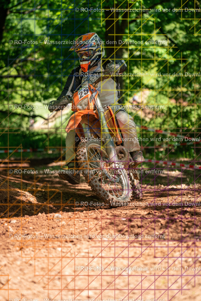 Wolfshausen 2 Lauf -1231 | Sportfotografie von RO-Fotos: Motorsport, Motocross, Enduro, Laufveranstaltungen und Triathlon. Professionelle Fotos von Sportlern und Events. - Realisiert mit Pictrs.com