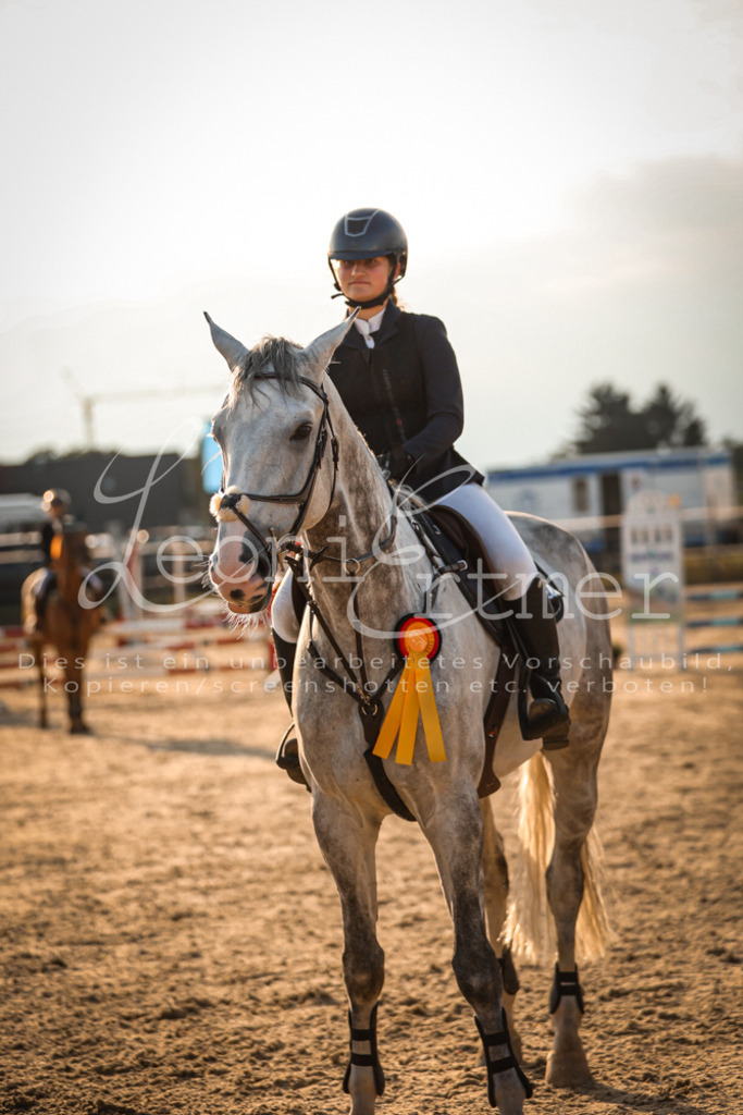 08.FrSpE00332 | Leoni Ertmer Photography - Realisiert mit Pictrs.com