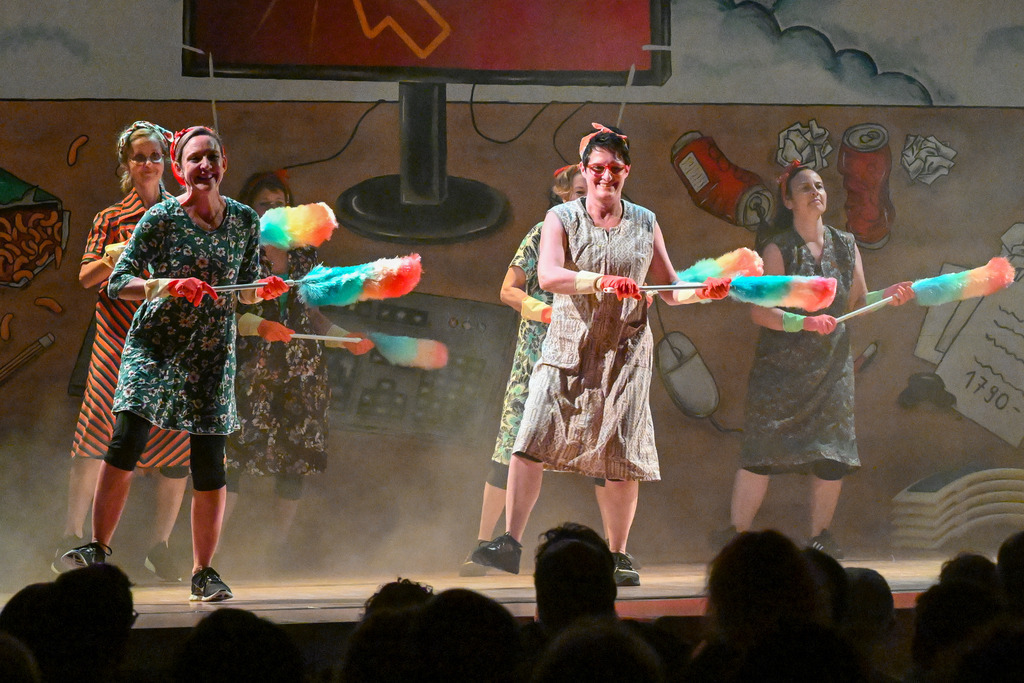 18. November 2022 - Abendundunterhaltung TV/DTV Neftenbach | 18. November 2022 / MZH Auenrain, Neftenbach
Abendundunterhaltung TV/DTV Neftenbach
Motto: Klick zum Glück
Bild: Sportfotografie Markus Aeschimann | www.markus-aeschimann.ch - Realisiert mit Pictrs.com