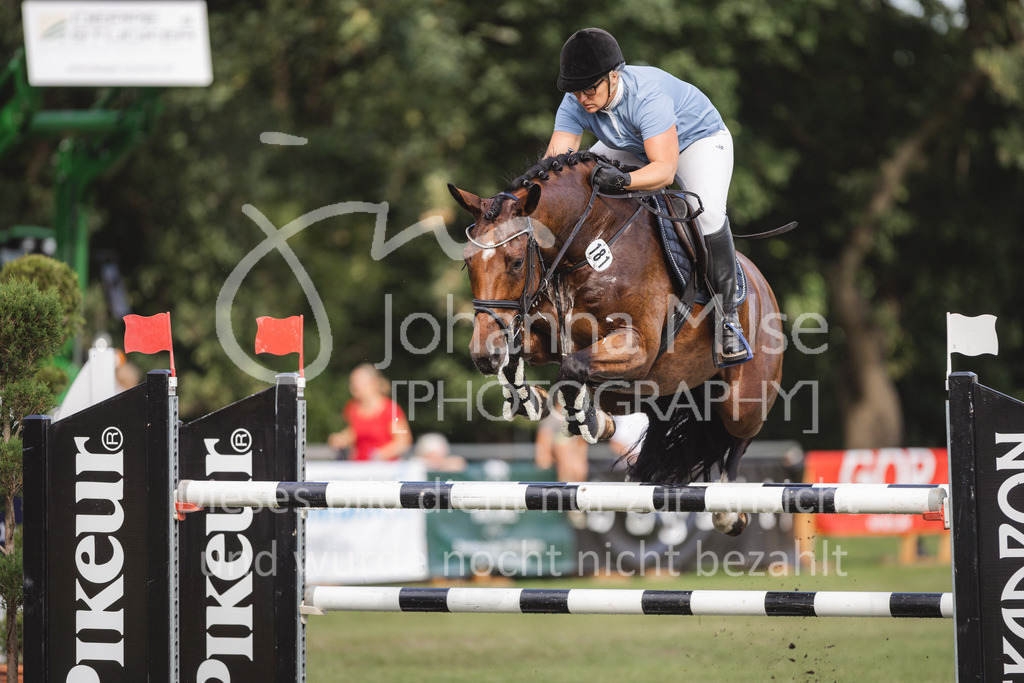230715_LC_M2-SprmstAnf-732 | Deine schönsten Turniermomente als professionelle Fotos! Entdecke hochwertige Pferdesport-Fotografie im Online-Shop. Jetzt Fotos finden & bestellen!