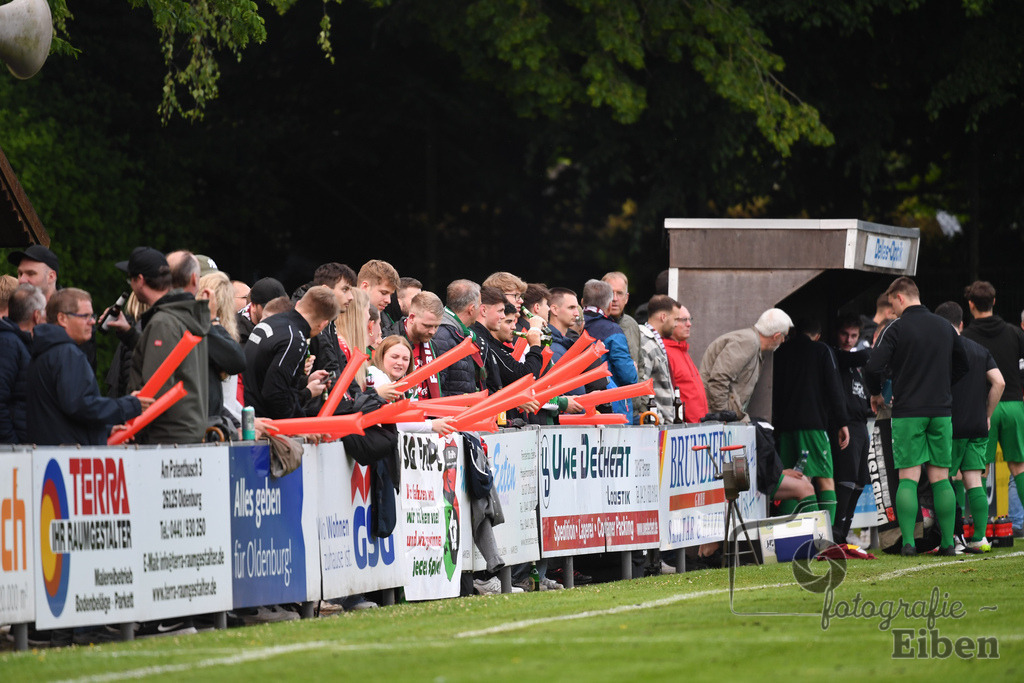 BV Bockhorn-SG FriPe | Relegation zur Kreisliga; BV Bockhorn (weiß)-SG FriPe (rot) am 05.06.2025 in Oldenburg/Ofenerdiek (Lagerstraße), Photo: Philip Eiben 2025 - Realisiert mit Pictrs.com