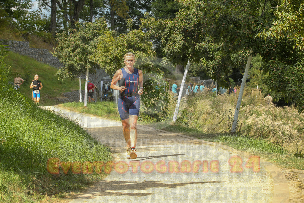 250824_1340_EX1_3195 | Sportfotografie im Rhein-Sieg Kreis, Köln, Bonn, NRW, Rheinland Pfalz, Hessen, etc. Unser Tätigkeitsfeld umfasst den Laufsport vom Volkslauf über den Marathon, Duathlon, Triathon bis zum Ultralauf wie Kölnpfad Ultra oder Schindertrail.