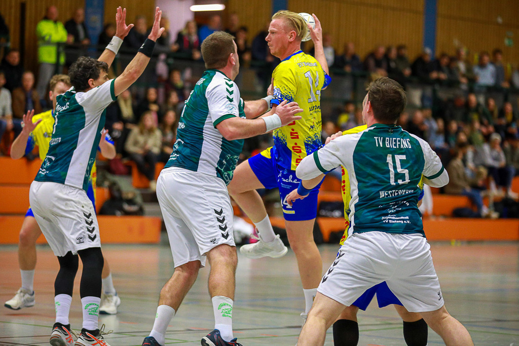 SVN_TvBiefang_161124_027 | Bildergalerie von Sport-Ereignissen aber auch von weiteren spannenden Dingen - nicht nur vom Niederrhein. In Anlehnung an den bekannten Spruch von Hanns Dieter Hüsch heißt das Motto: "Niederrhein ist überall".  - Realisiert mit Pictrs.com