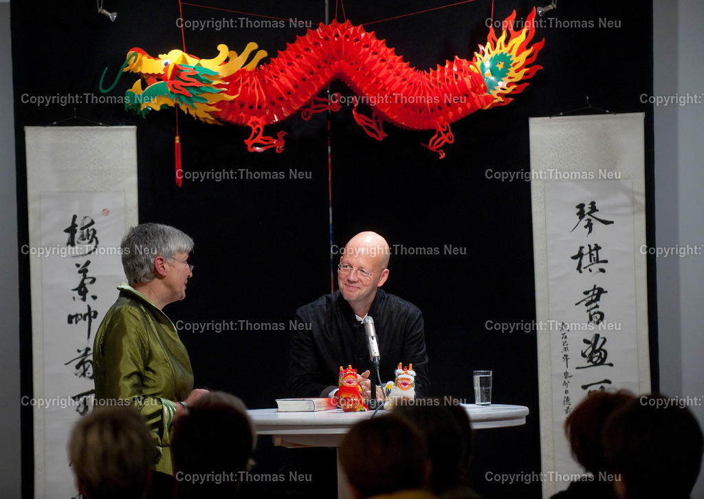 drachen | 2611,Lesung von Philipp Sendker aus seinem Buch "Drachenspiele",Bild:Thomas Neu