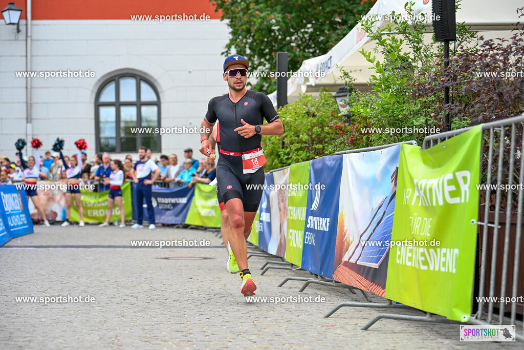 SZI_5633 | Stadttriathlon Erding 2025. #yourpictrs #sportshot_your_pictrs @Sportshotphotography #stadttriathlonerding Copyright: www.sportshot.de