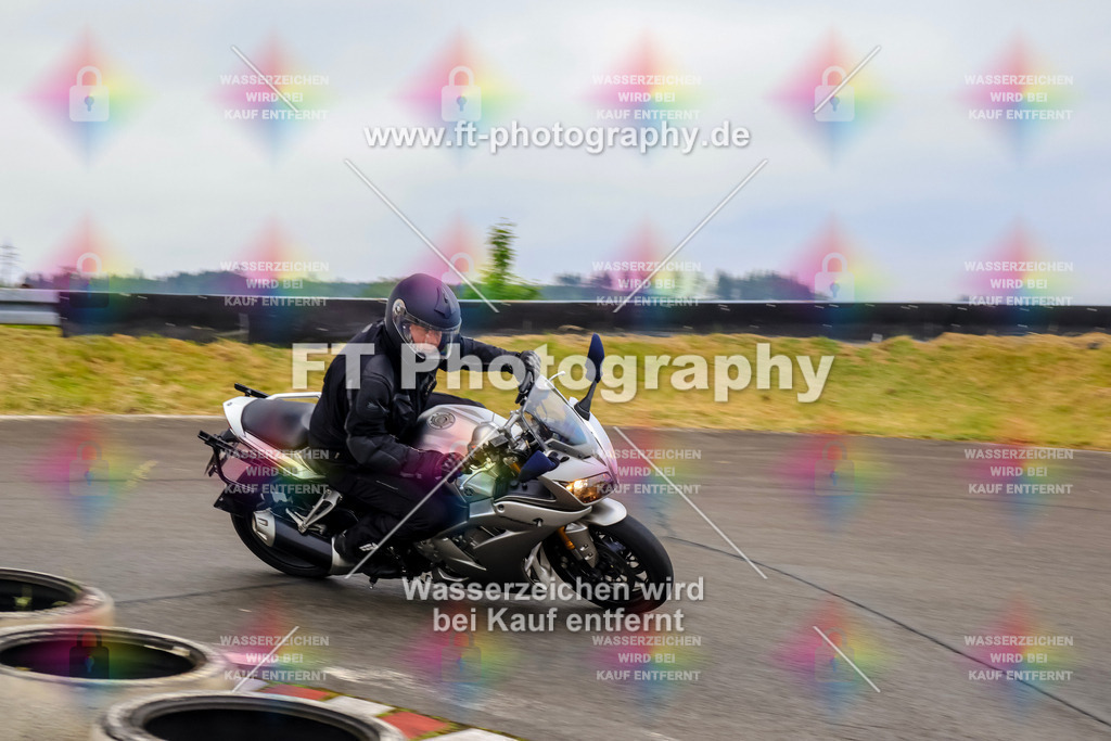 OBK-5776 | Hier findet Ihr Bilder von Touristenfahrten auf der Nürburgring Nordschleife oder von anderen Veranstaltungen die ich besucht habe. Viel Spass beim Durch Schauen 