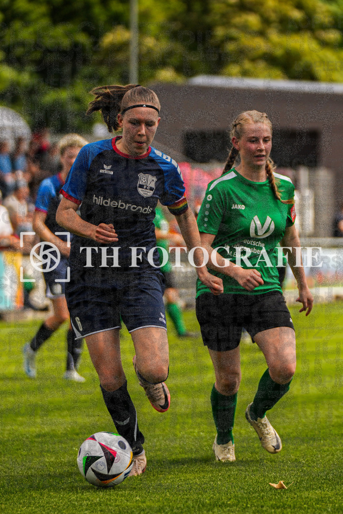 GER, FC Hauingen - SV Waldhaus, Frauen-Fussball, Rothaus Bezirkpokal, Finale, Saison 2024/2025, 29.05.2025 | GER, FC Hauingen - SV Waldhaus, Frauen-Fussball, Rothaus Bezirkpokal, Finale, Saison 2024/2025, 29.05.2025Foto: TH Fotografie/Alessio Bosco