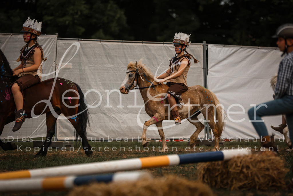 SaShow00135 | Leoni Ertmer Photography - Realisiert mit Pictrs.com