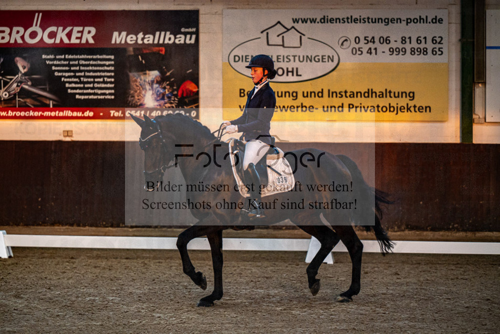 20240308-DOS_5135 | Entdecke hochwertige Reitturnierfotos von Foto Oger. Professionell, emotional und authentisch – jetzt Lieblingsmomente im Shop bestellen.Deutschlandweite Turnierfotografie. - Realized with Pictrs.com