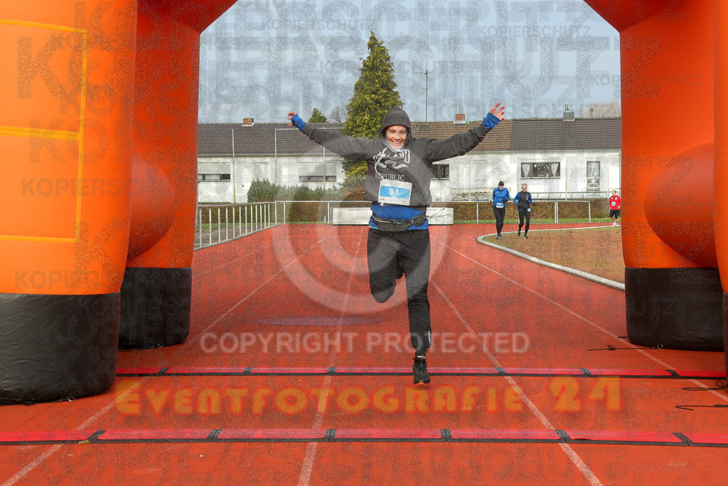 230129_1128_EX1_4977 | Sportfotografie im Rhein-Sieg Kreis, Köln, Bonn, NRW, Rheinland Pfalz, Hessen, etc. Unser Tätigkeitsfeld umfasst den Laufsport vom Volkslauf über den Marathon, Duathlon, Triathon bis zum Ultralauf wie Kölnpfad Ultra oder Schindertrail.