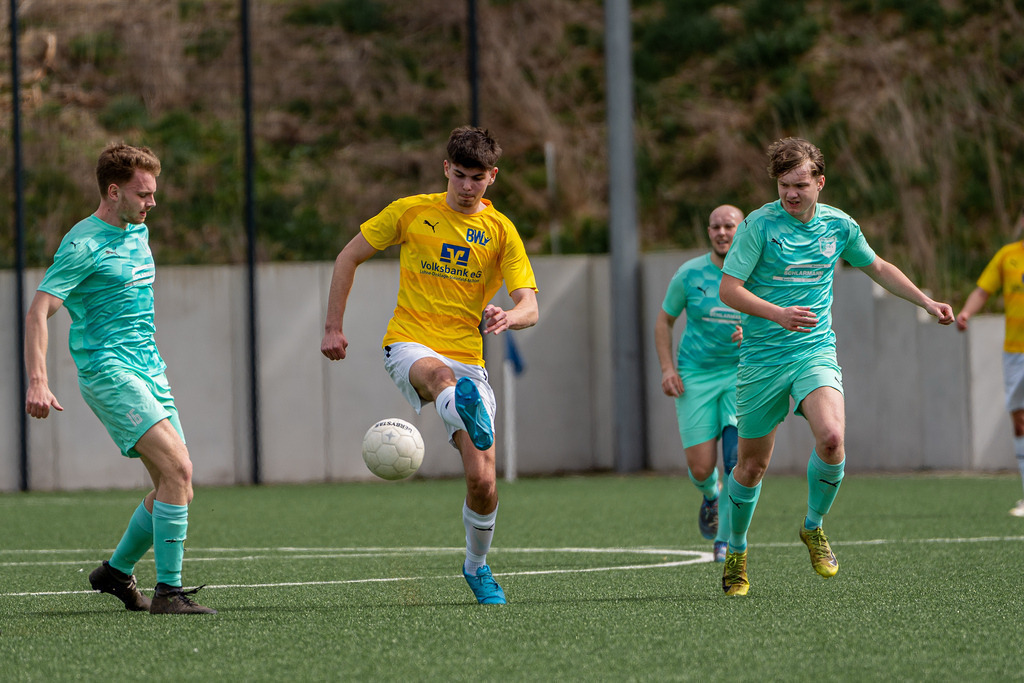 Fußball I Herren I Saison 2025-2026 I 1. Kreisklasse VEC I 18. Spieltag I BW Lohne III - SV Fortuna Einen I 23492-2 | jns.sportfotos - Realisiert mit Pictrs.com