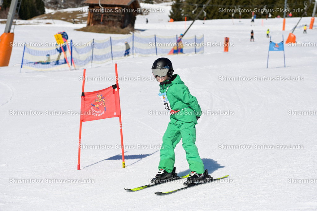 SRF_27.02.2026_611 | Skirennfotos,Serfaus,Fiss,Ladis,Kinderskirennen,Winter,Tirol,Oberland,skirace,SFL,feelfree,weil wir's genießen,ski,Ski,skifahren,Sonnenplateau, - Realisiert mit Pictrs.com