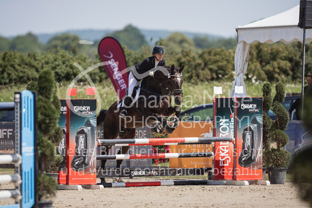 230625_PfSpTa_A1-Stil-339 | Deine schönsten Turniermomente als professionelle Fotos! Entdecke hochwertige Pferdesport-Fotografie im Online-Shop. Jetzt Fotos finden & bestellen!