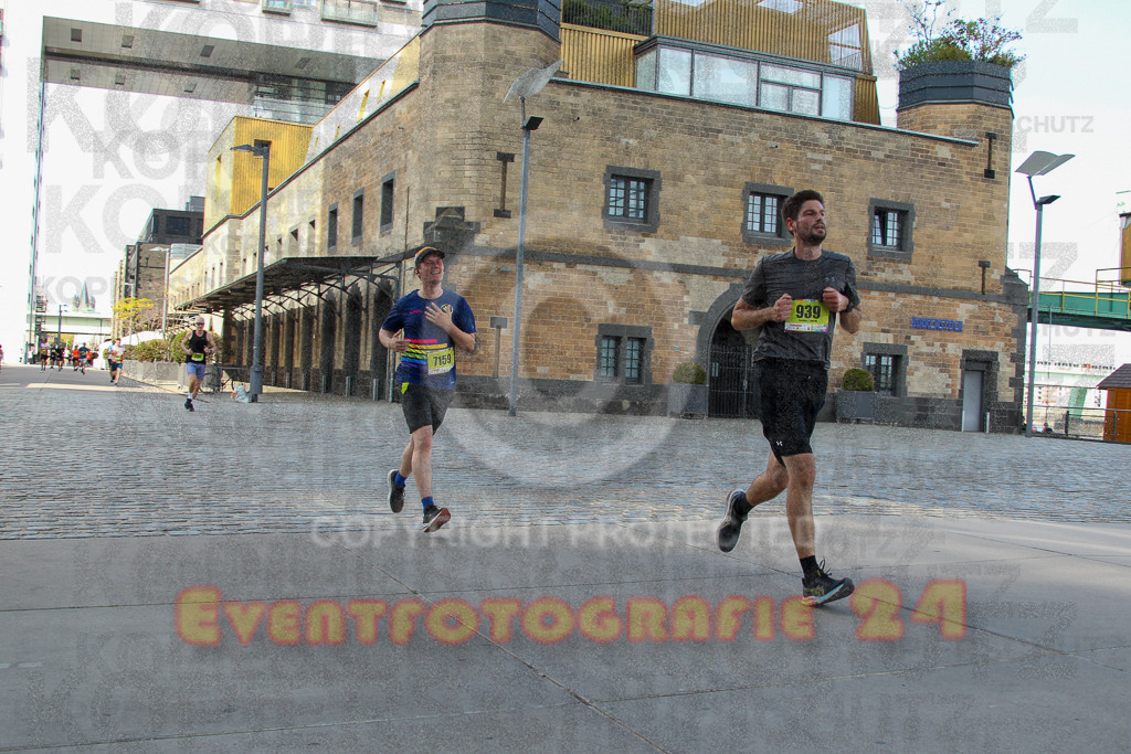 250920_1453_EV4_7385 | Sportfotografie im Rhein-Sieg Kreis, Köln, Bonn, NRW, Rheinland Pfalz, Hessen, etc. Unser Tätigkeitsfeld umfasst den Laufsport vom Volkslauf über den Marathon, Duathlon, Triathon bis zum Ultralauf wie Kölnpfad Ultra oder Schindertrail.